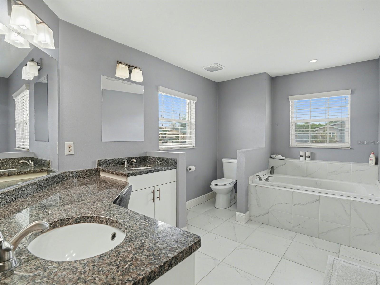 PALMETTO PLANTATION - Residential