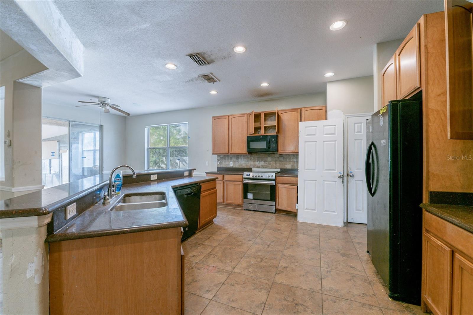 BLACKSTONE - Residential