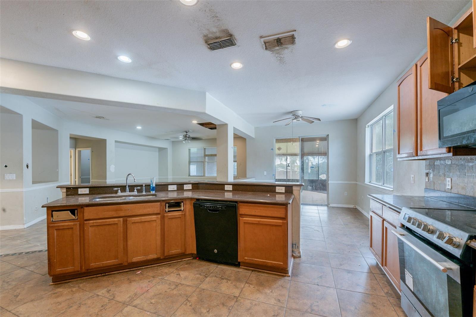 BLACKSTONE - Residential