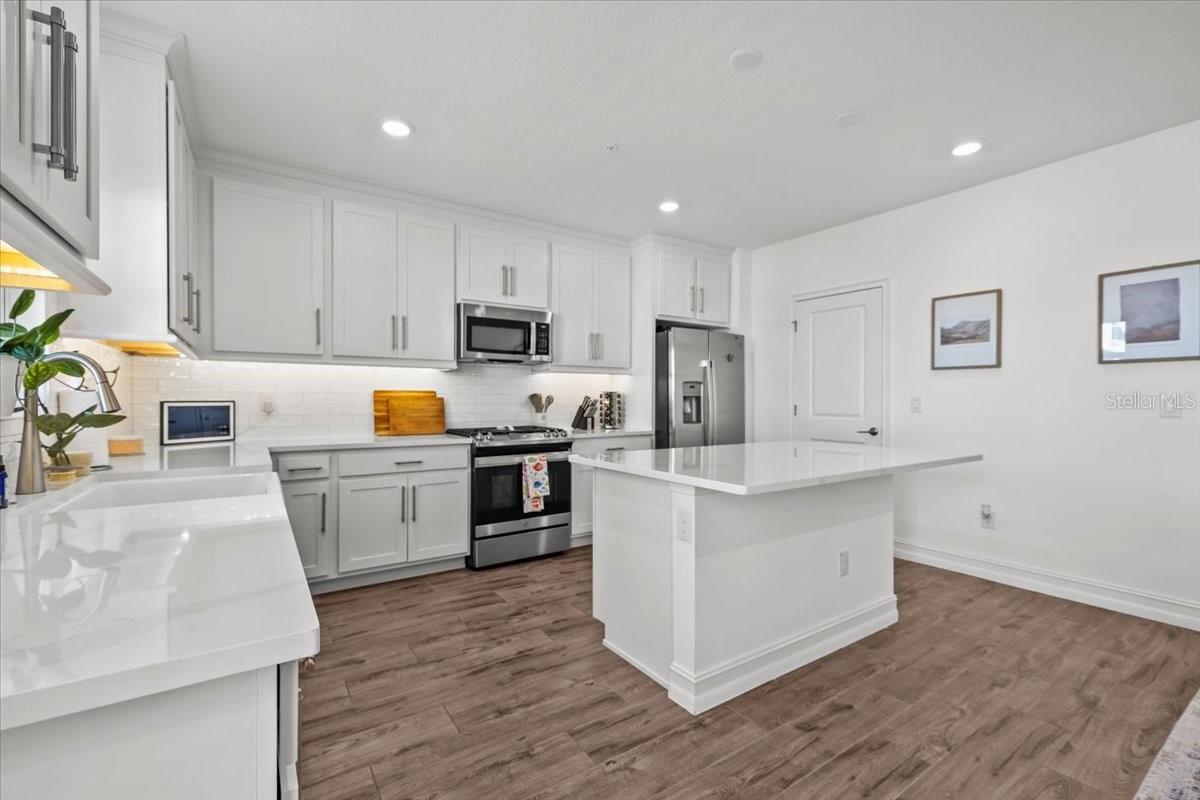 INLET SHORE TOWNHOMES PHASE 2A AND 2B - Residential
