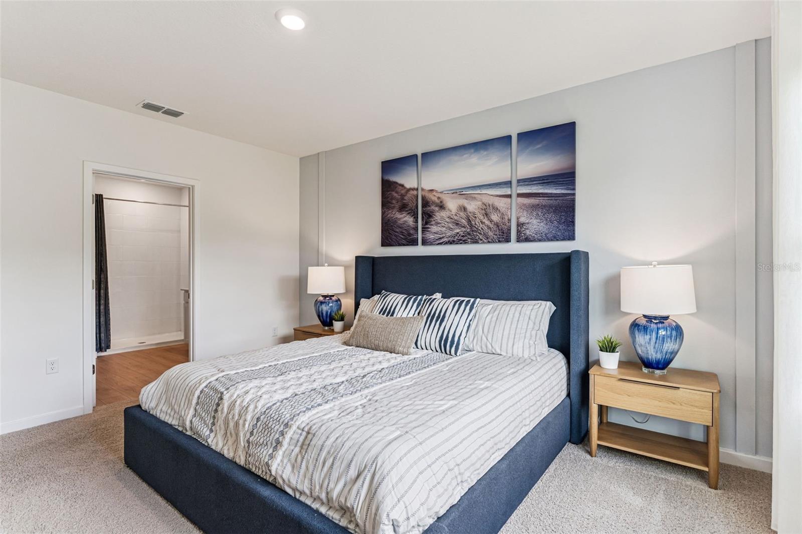 HARMONY WEST - Residential