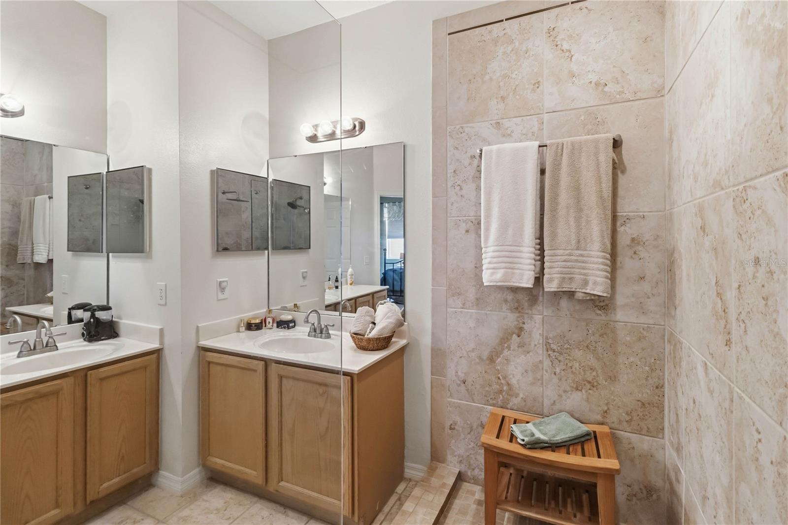 ANDOVER LAKES PH 03A - Residential