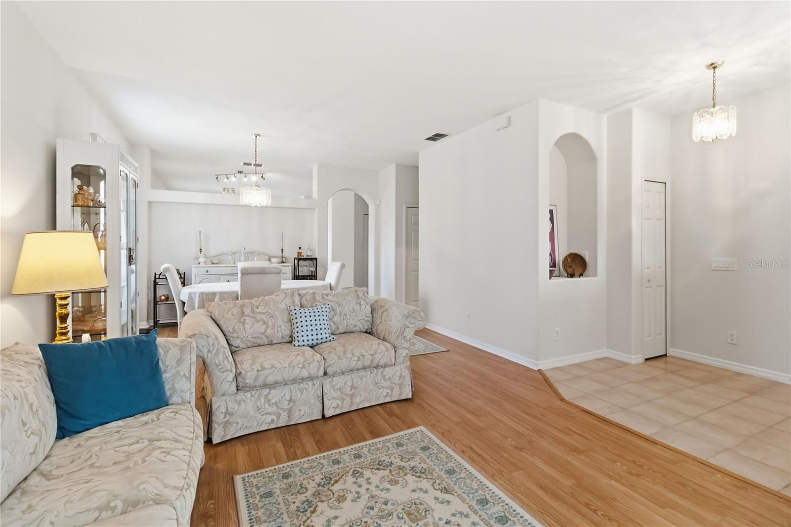 ANDOVER LAKES PH 03A - Residential