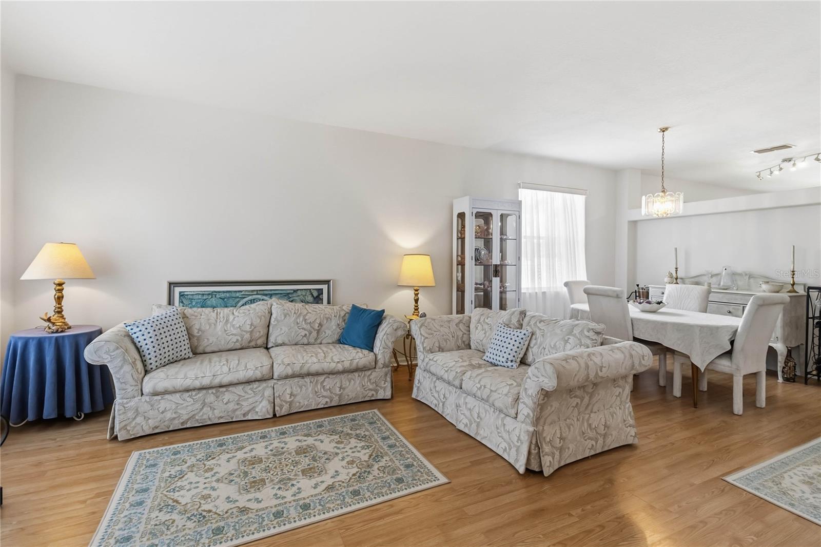 ANDOVER LAKES PH 03A - Residential