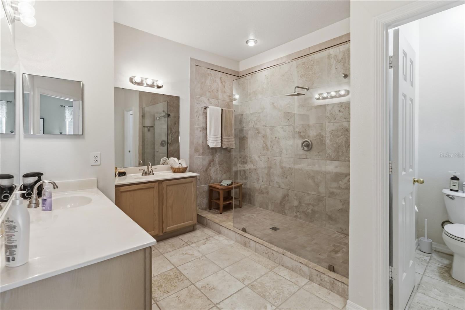 ANDOVER LAKES PH 03A - Residential