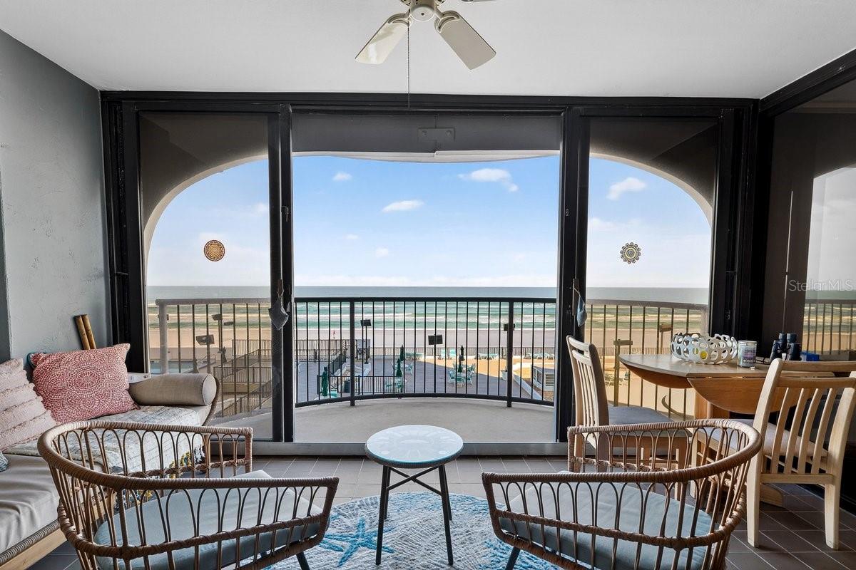 OCEANS 04 - Residential