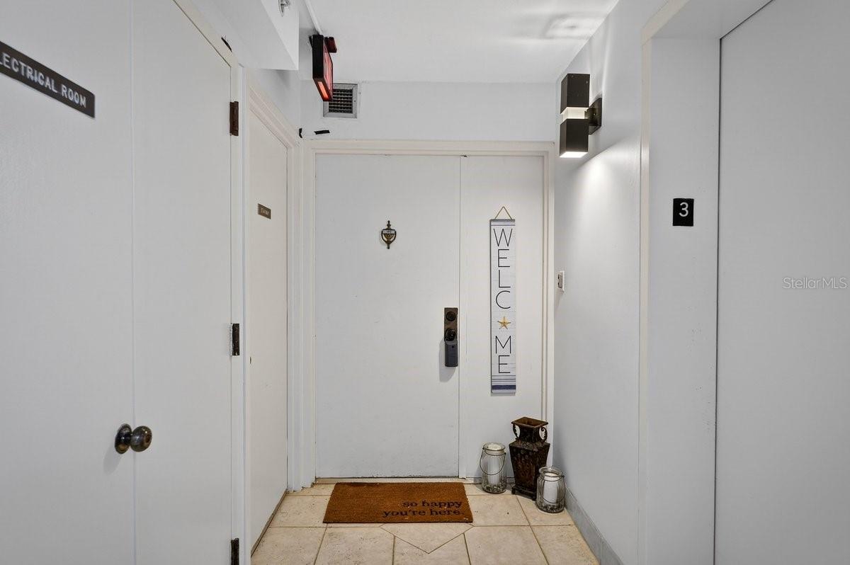 OCEANS 04 - Residential