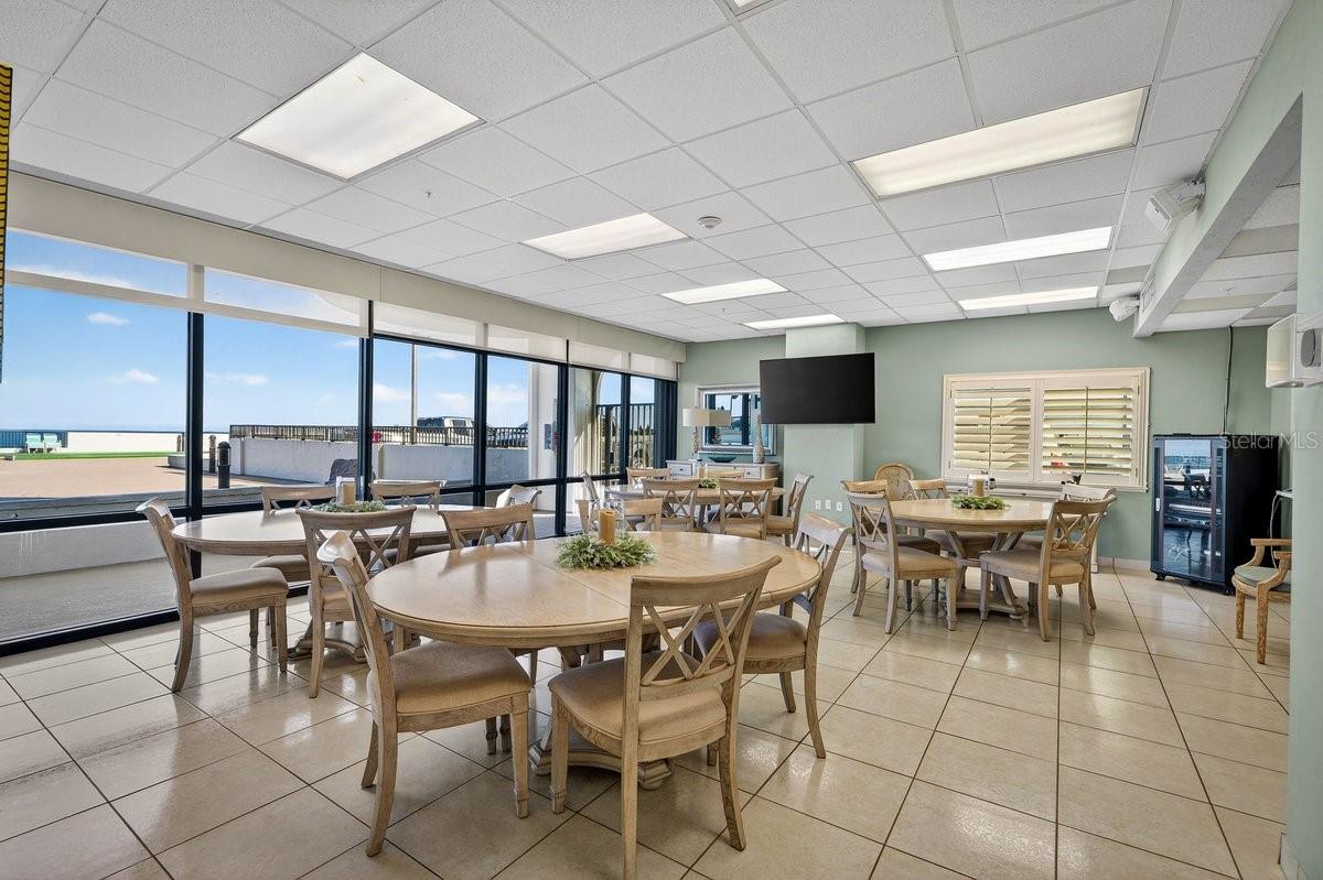 OCEANS 04 - Residential