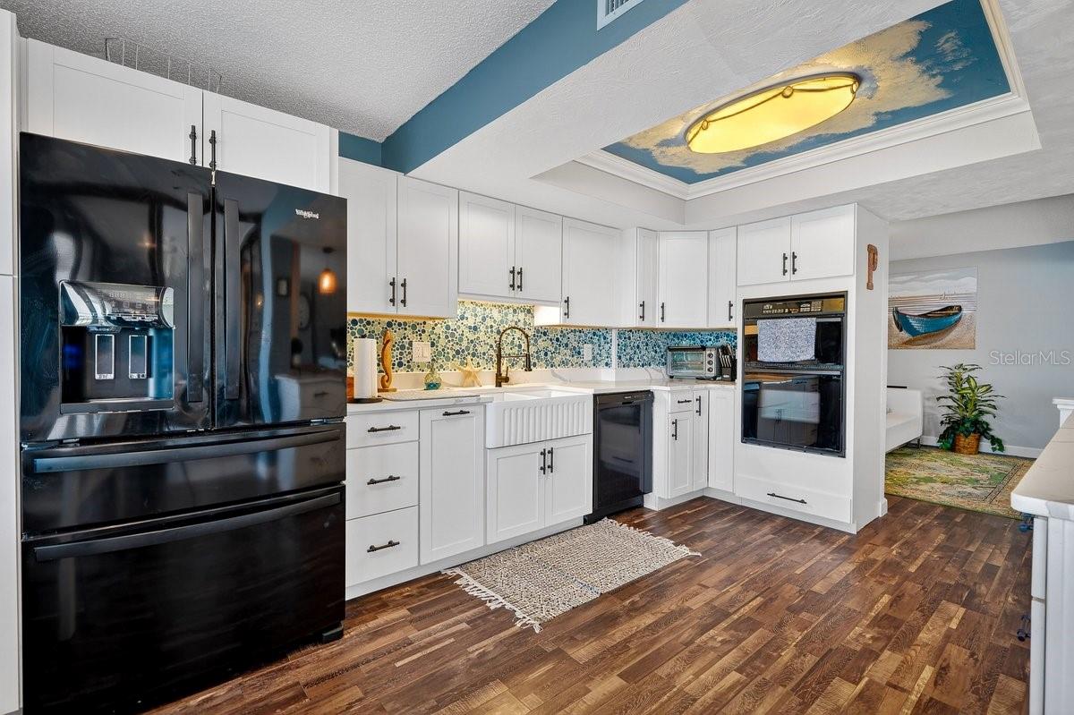 OCEANS 04 - Residential