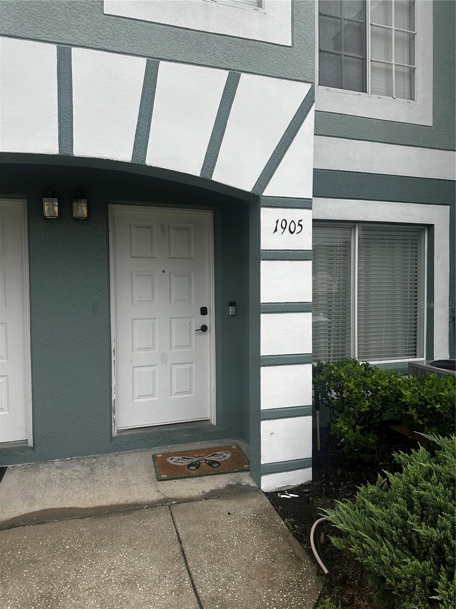 Stunning 2-bedroom, 2.5-bath townhome in a desirable gated community, just minutes from shopping, restaurants, I-75, I-4, and the Crosstown Expressway. The first floor offers a spacious living room, a half bath with large storage under the stairs, and a Newly renovated modern kitchen featuring glass-door cabinets, pendant lighting, a 9-foot island with quartz countertop perfectly seats 5 with LED lighting throughout the kitchen, wine cooler, and coffee station perfect for entertaining. Upstairs, you’ll find two bedrooms and two full bathrooms, including a private master suite, plus a loft area ideal for an office or lounge. This home is upgraded throughout with waterproof laminate flooring, tile in bathrooms, smart lighting, stair lights, and Alexa smart home integration. Enjoy outdoor living on the screened patio with no rear neighbors. Additional updates include a new A/C (2019) and a brand-new roof (2024, installed by HOA). HOA fees provide excellent value and cover water, sewer, garbage, Spectrum cable, exterior maintenance, landscaping, pool, and gated entrance. Call your Realtor today for a private showing.