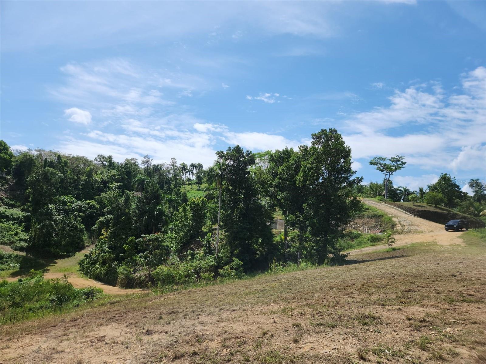 Beautiful lot marked with 1,930m² in the Hacienda Vista Verde Urbanization in Toa Alta.