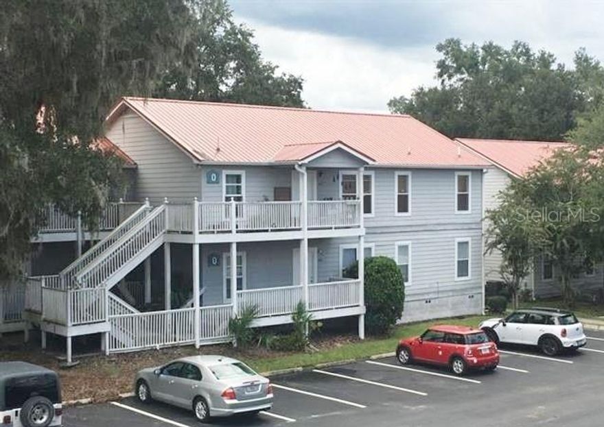 2 Bedroom 2 bath condo within 2 miles to UF, Shands, VA and Vet school. Two equal bedrooms with private bathroom and a large walk-in closet. Unit includes washer/dryer and complex has a community pool. Covered bus stop that goes to UF.