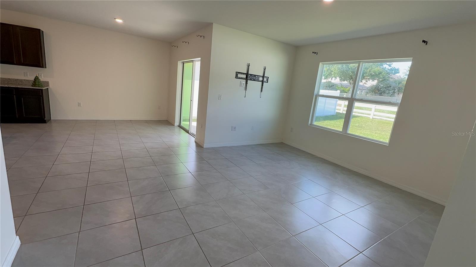 WATERCREST ESTATES - Residential Lease