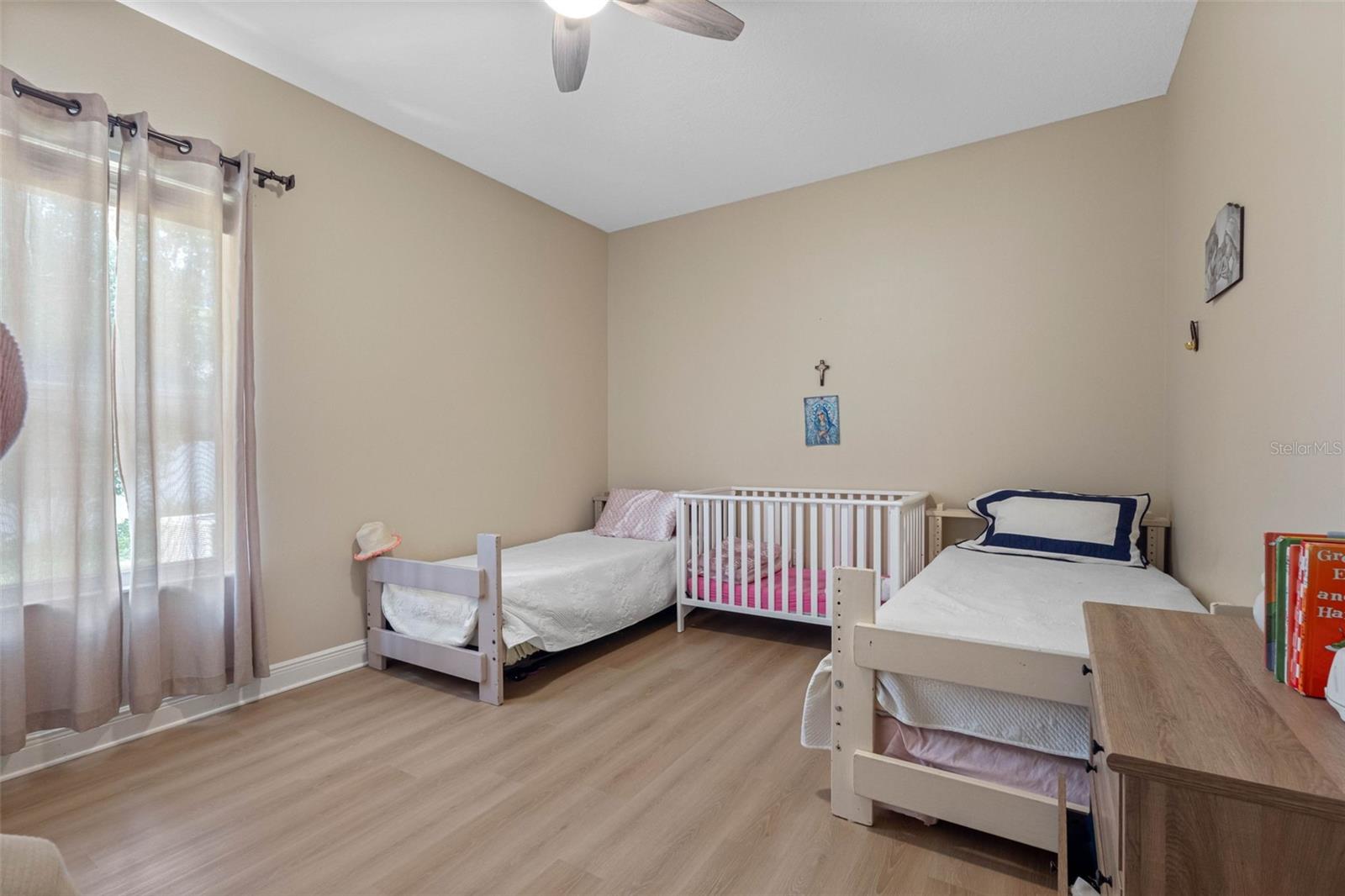 MANOR OAKS SUBDIVISION - Residential