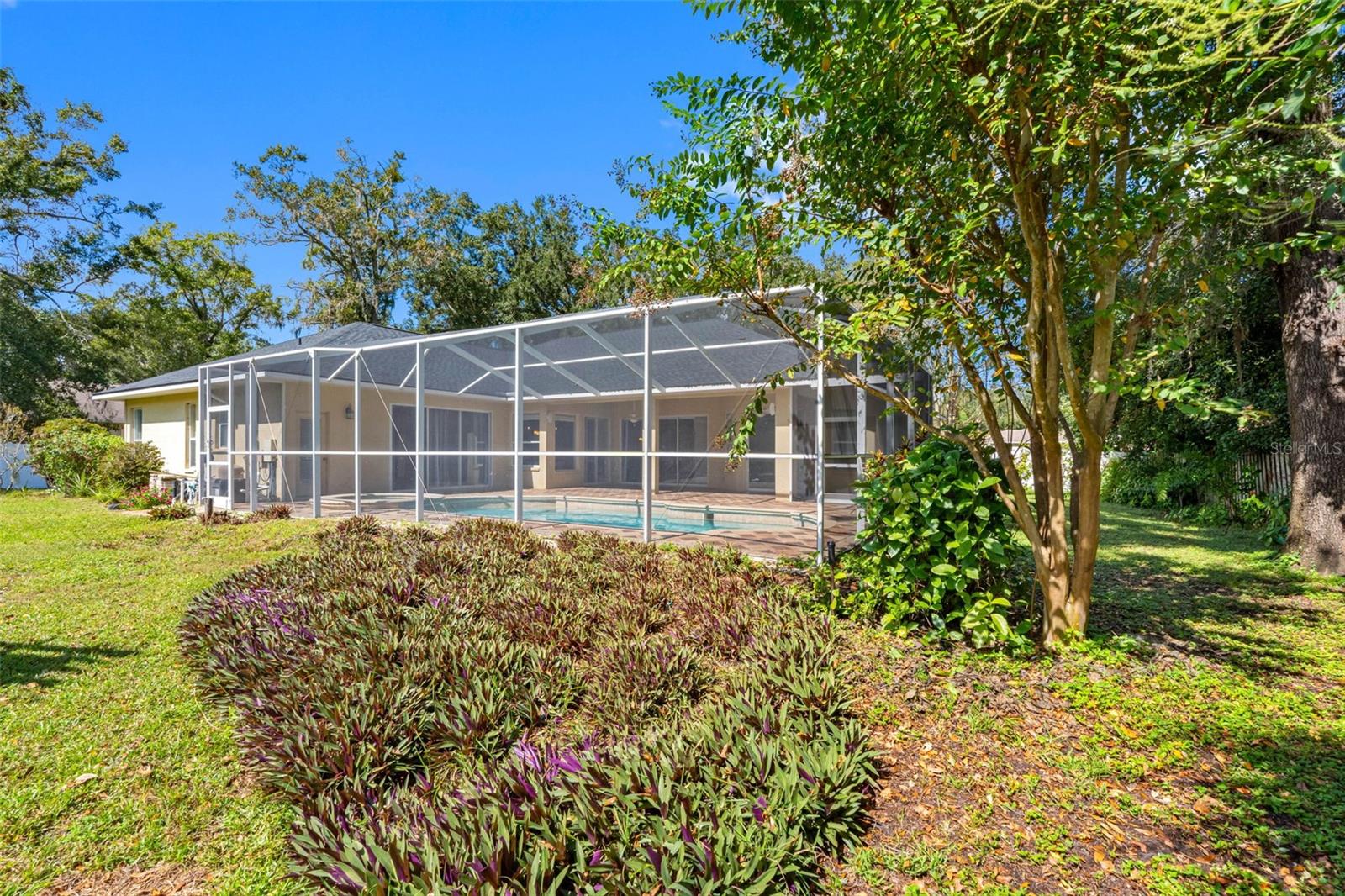 MANOR OAKS SUBDIVISION - Residential