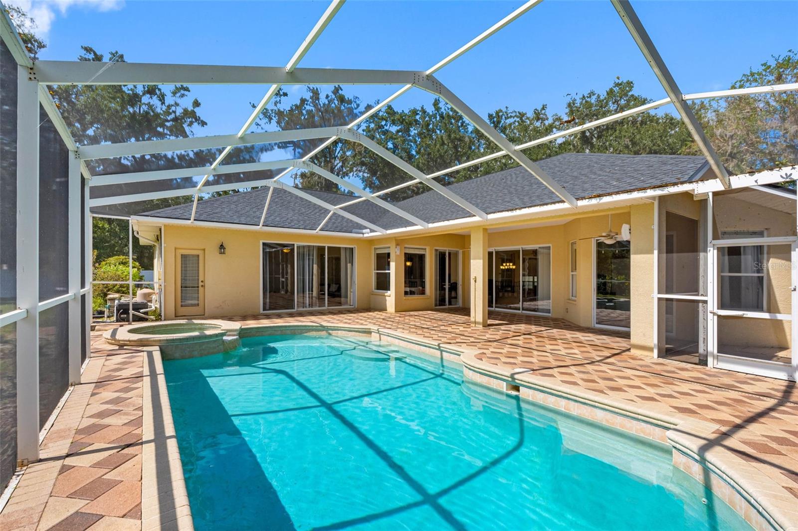 MANOR OAKS SUBDIVISION - Residential