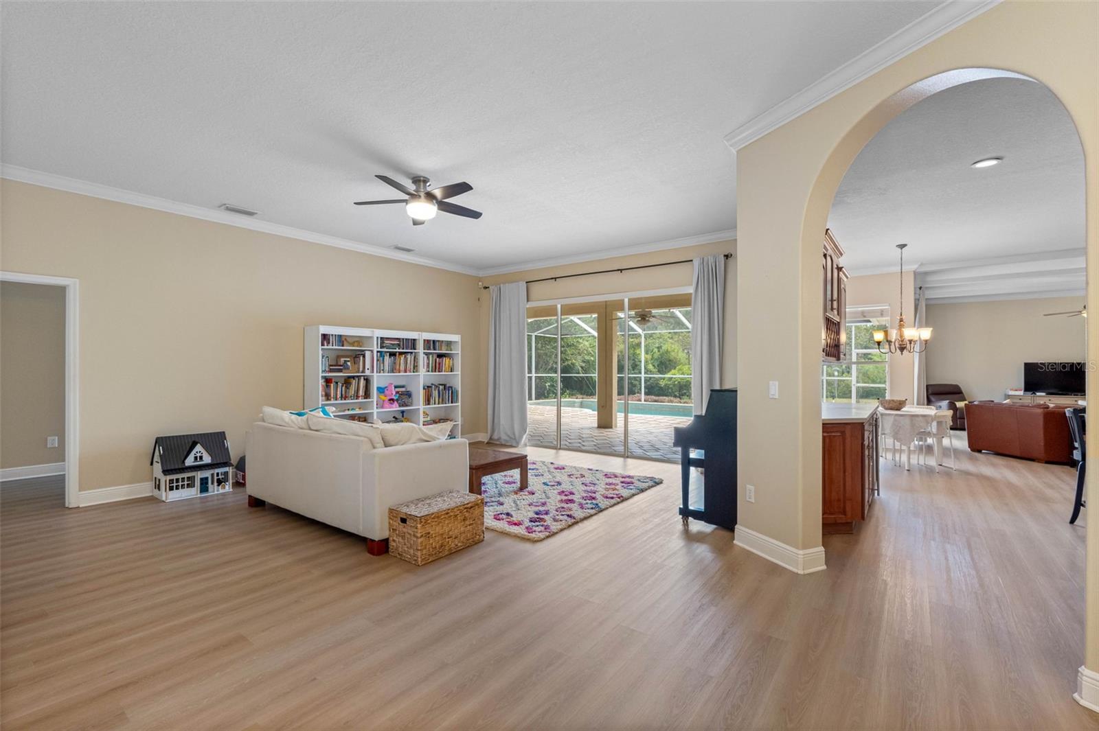 MANOR OAKS SUBDIVISION - Residential