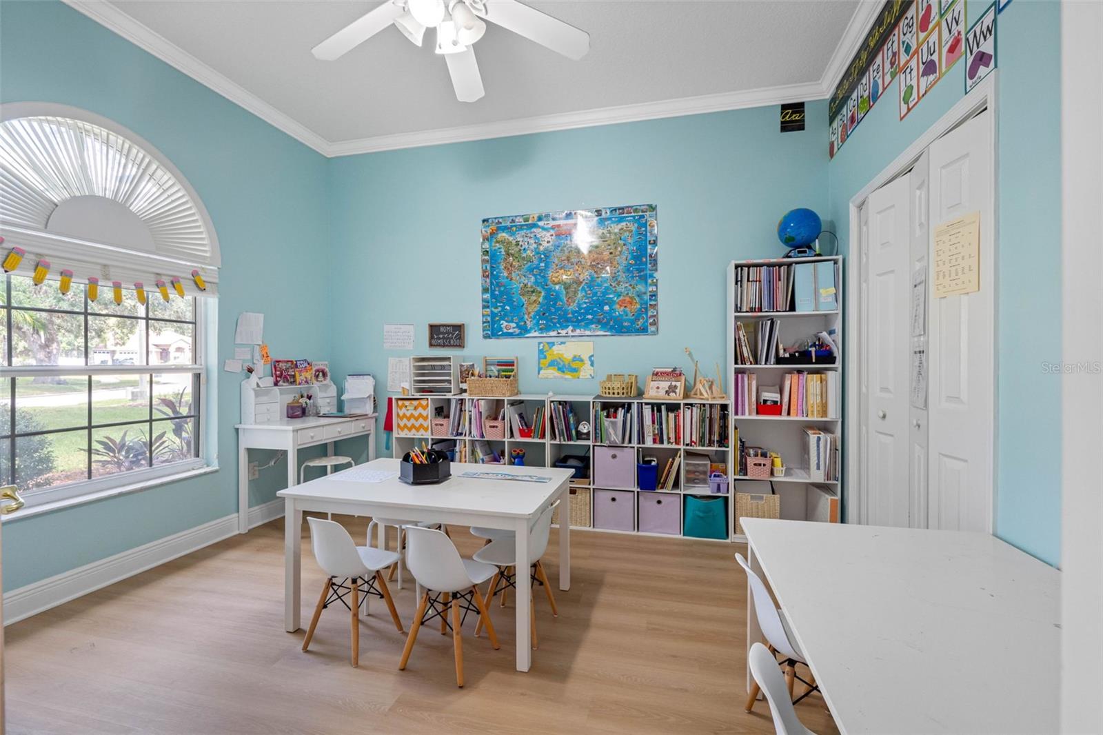 MANOR OAKS SUBDIVISION - Residential