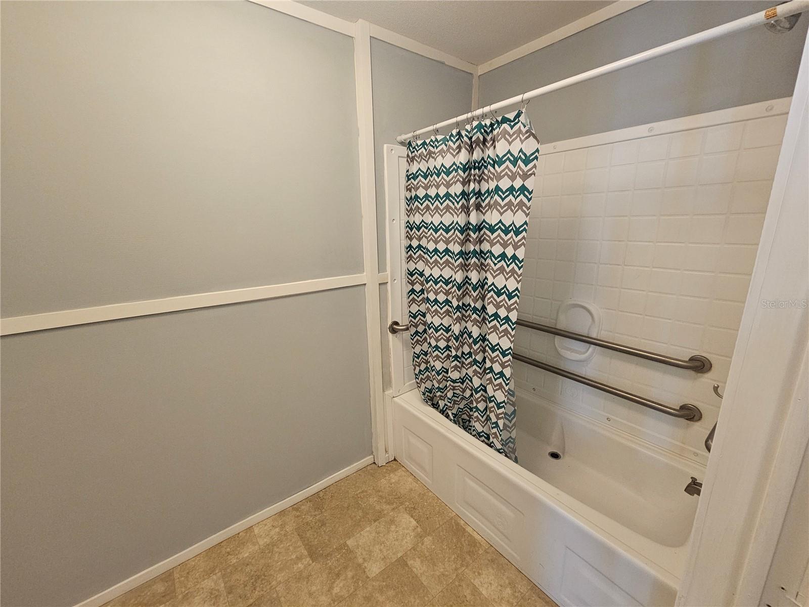 WILLISTON HIGHLANDS UN 12 - Residential