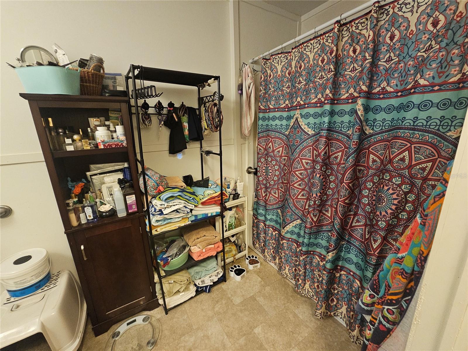 WILLISTON HIGHLANDS UN 12 - Residential