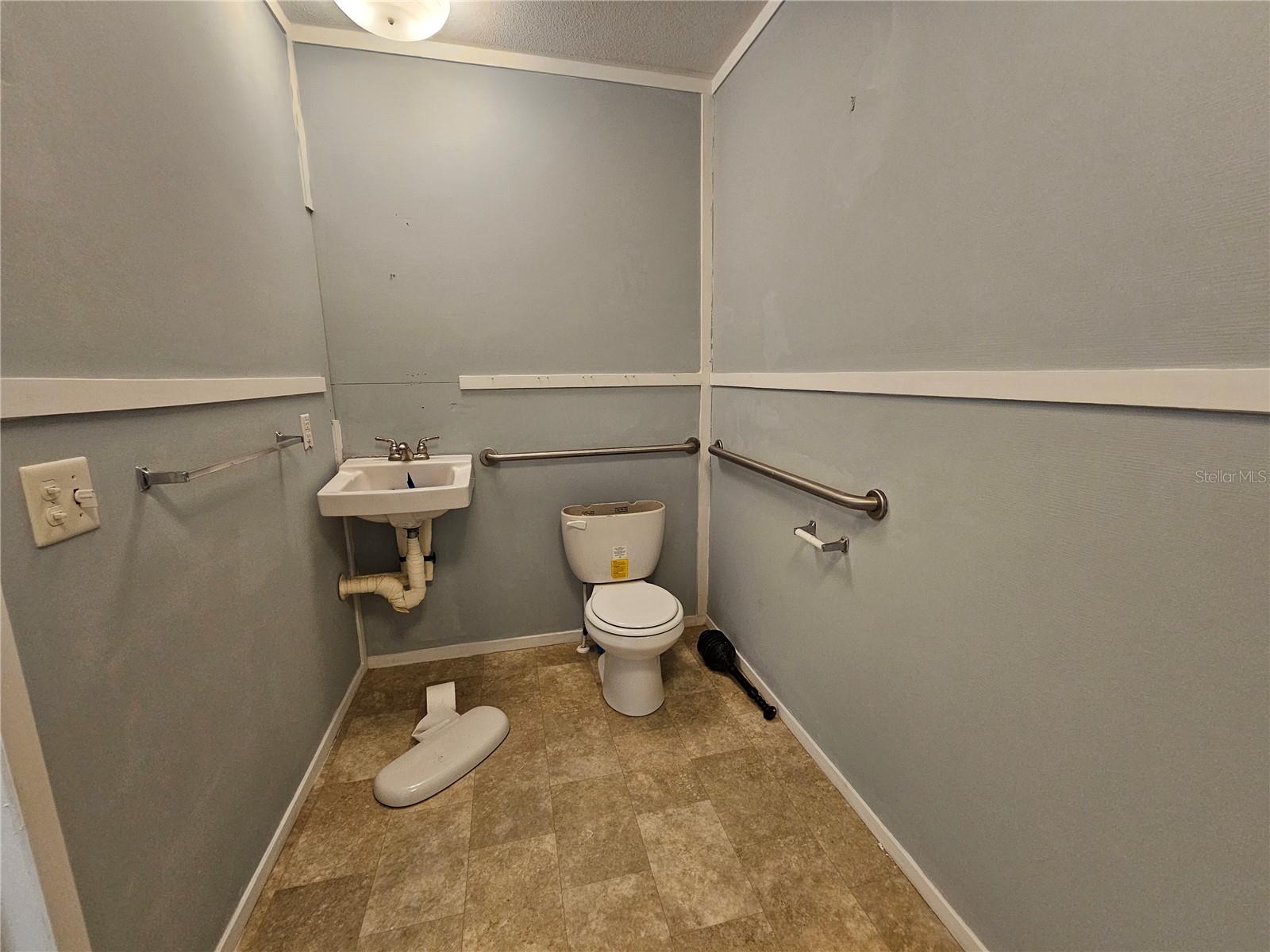 WILLISTON HIGHLANDS UN 12 - Residential