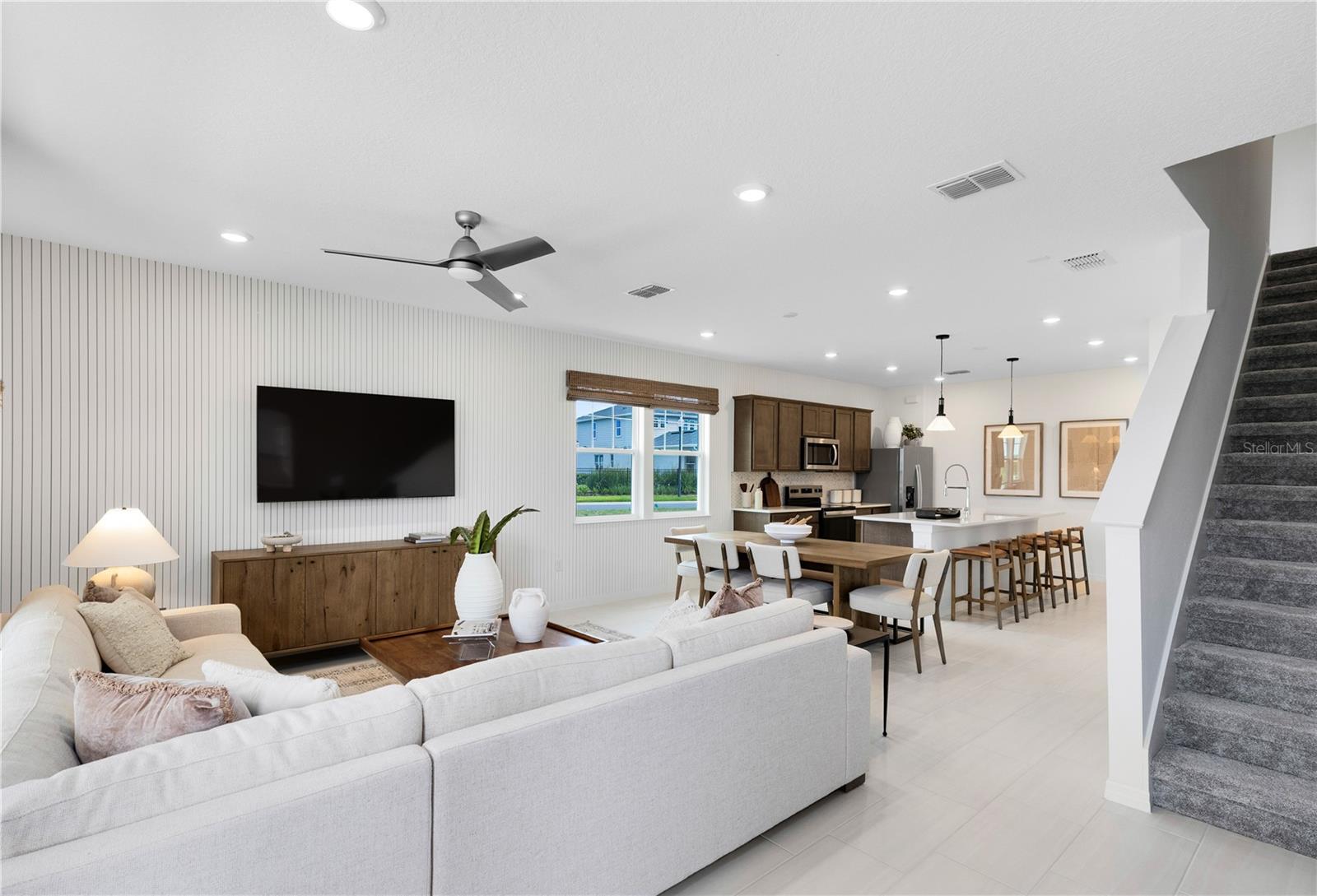 SILVERLEAF OAKS - Residential