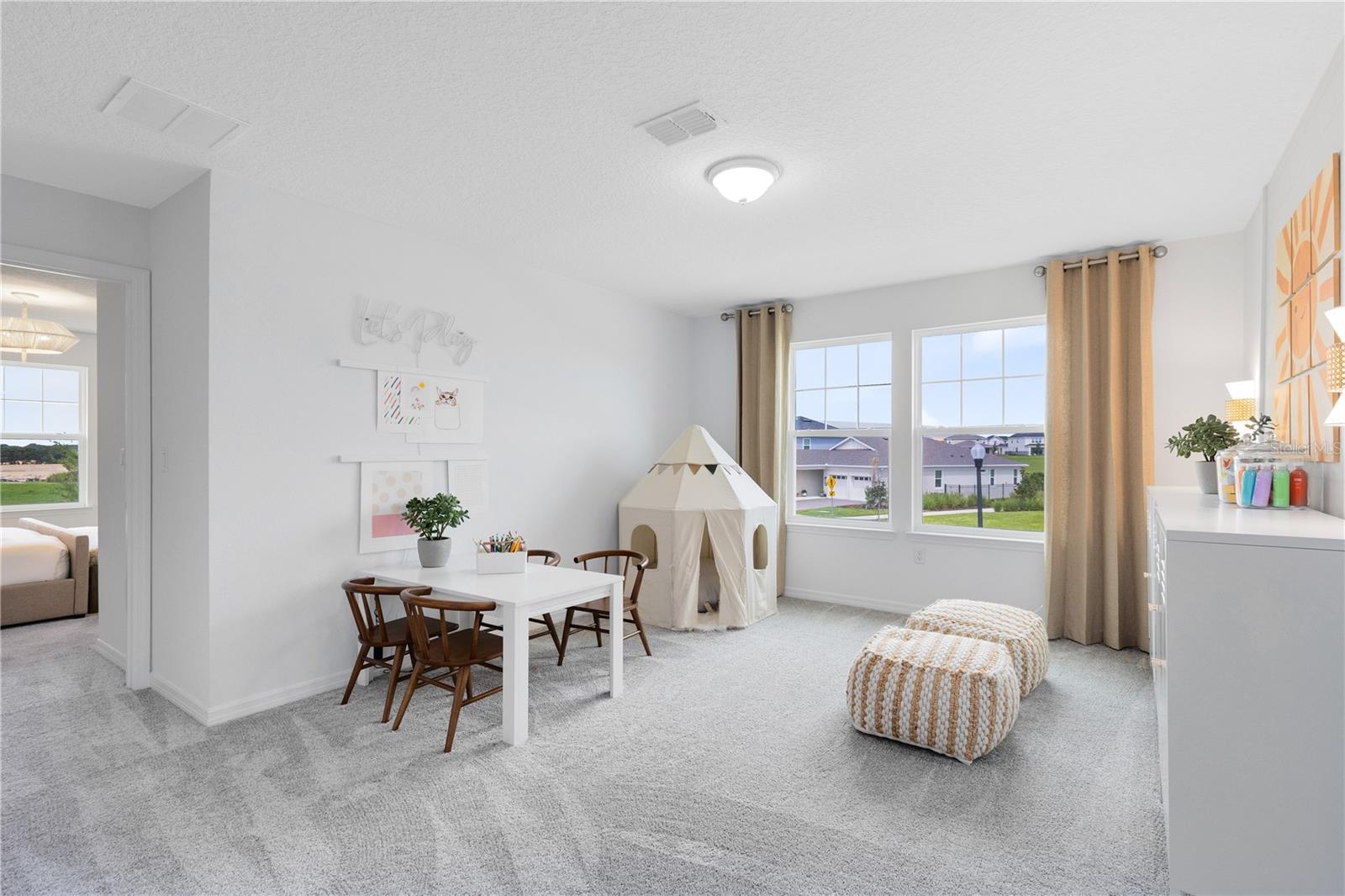 SILVERLEAF OAKS - Residential