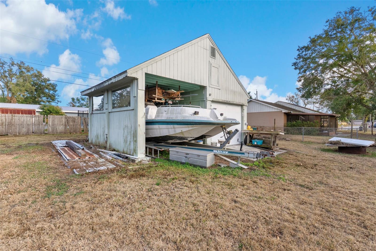 ALAMO VILLAS - Residential Income