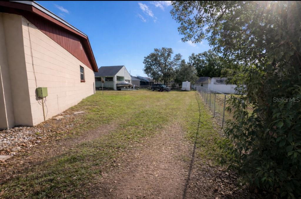 ALAMO VILLAS - Residential Income