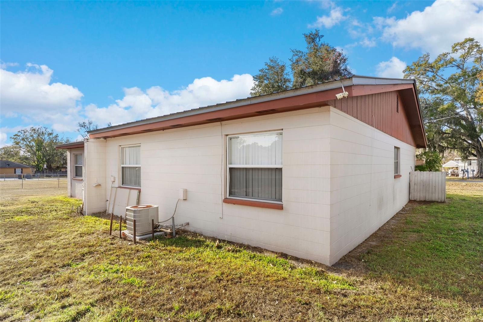 ALAMO VILLAS - Residential Income