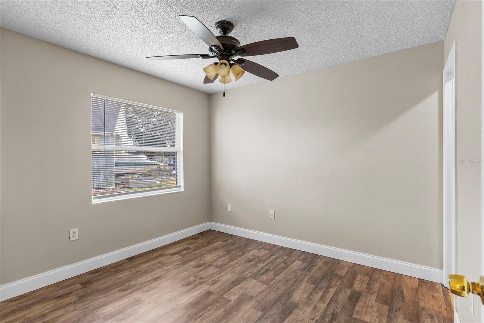 ALAMO VILLAS - Residential Income