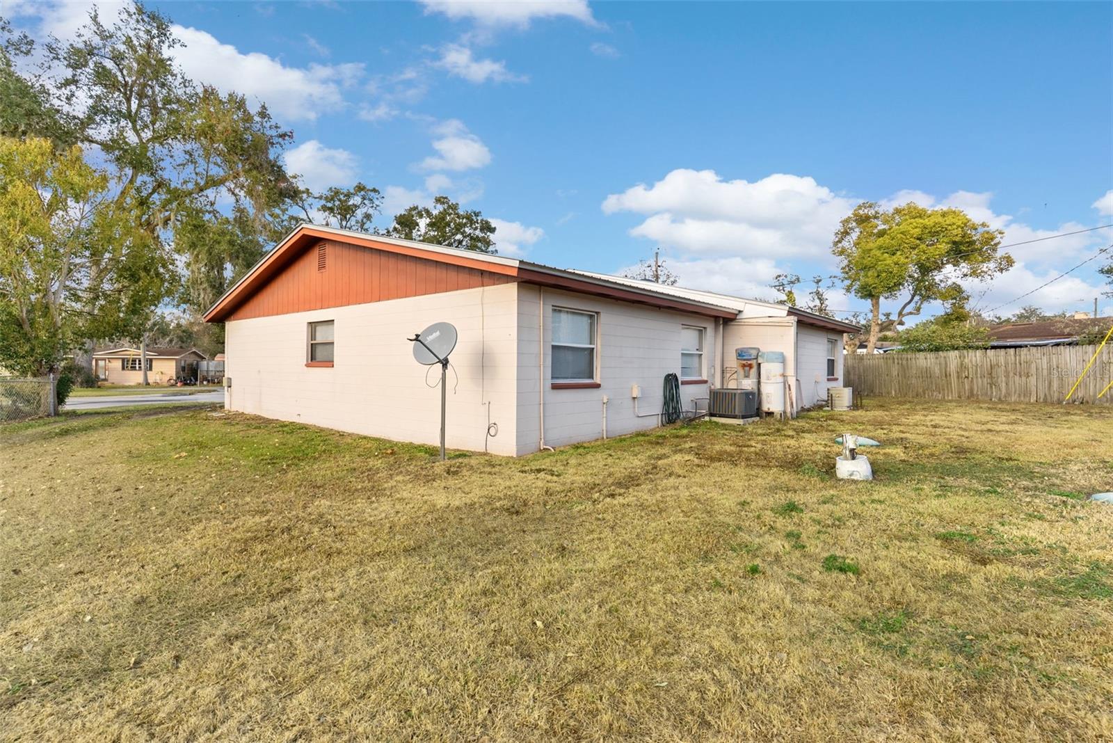 ALAMO VILLAS - Residential Income