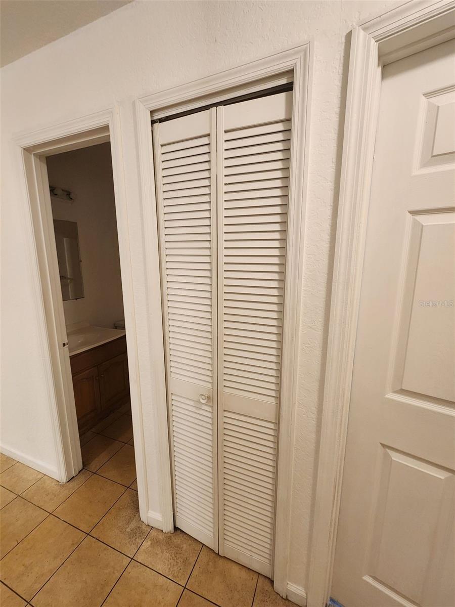 VICTORIA PARK - Residential Lease