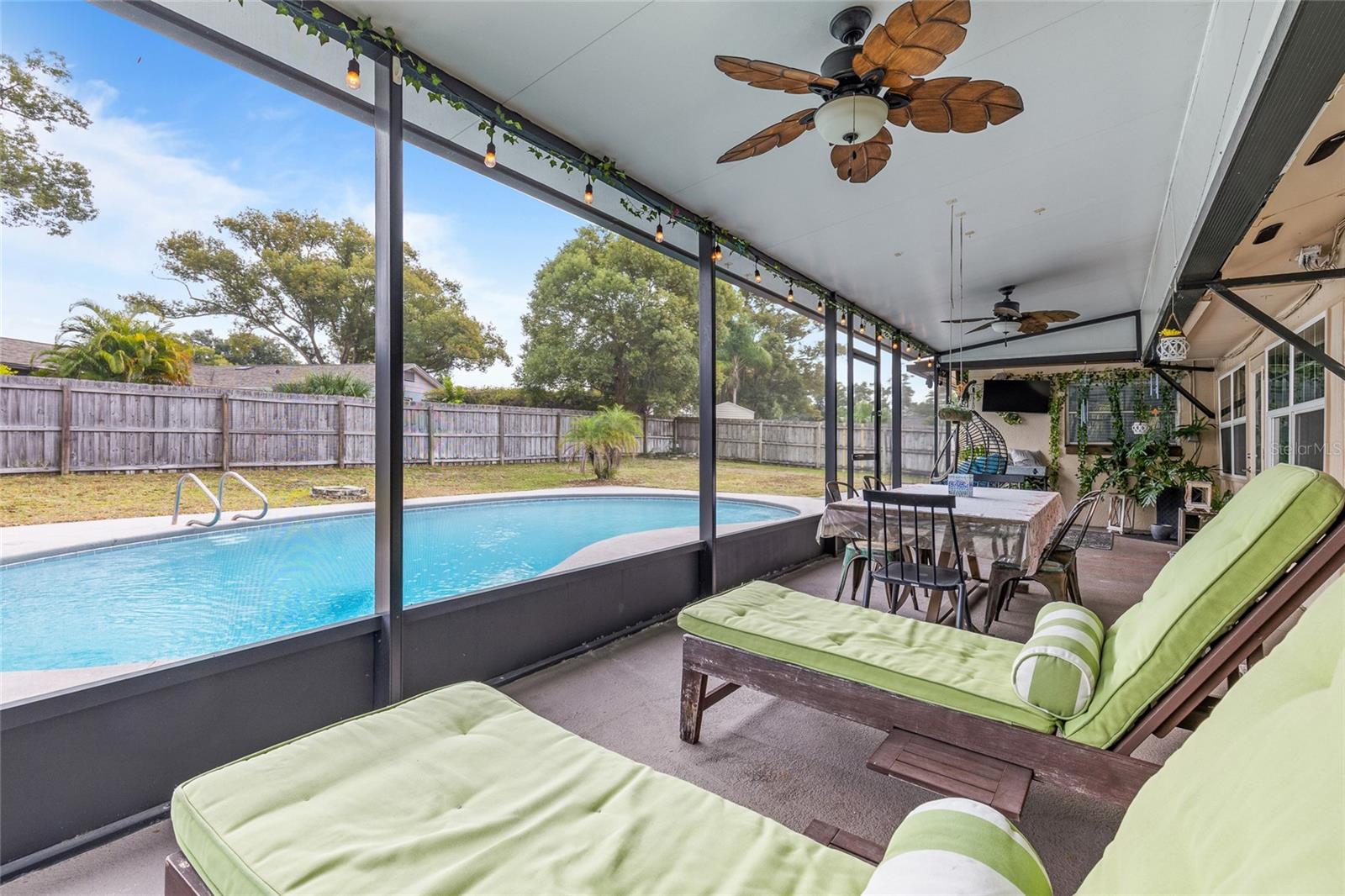 MEADOWS WEST - Residential