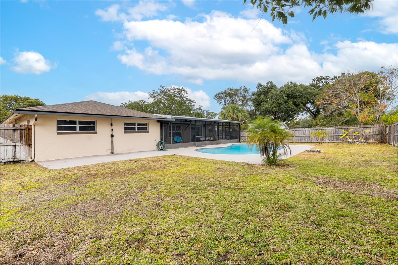 MEADOWS WEST - Residential