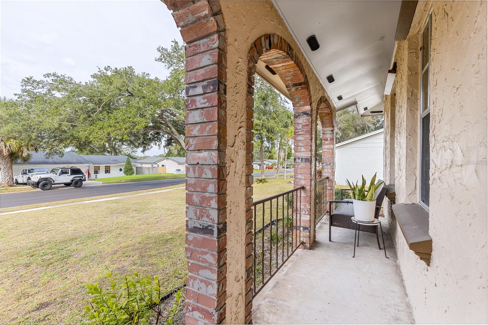 MEADOWS WEST - Residential