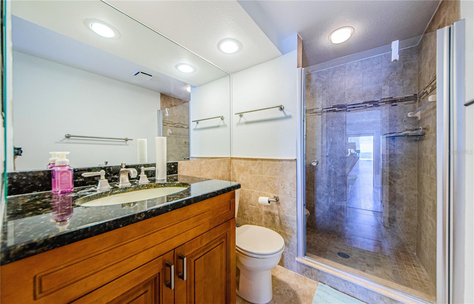 CLEARWATER POINT 8 TENNIS - Residential Lease