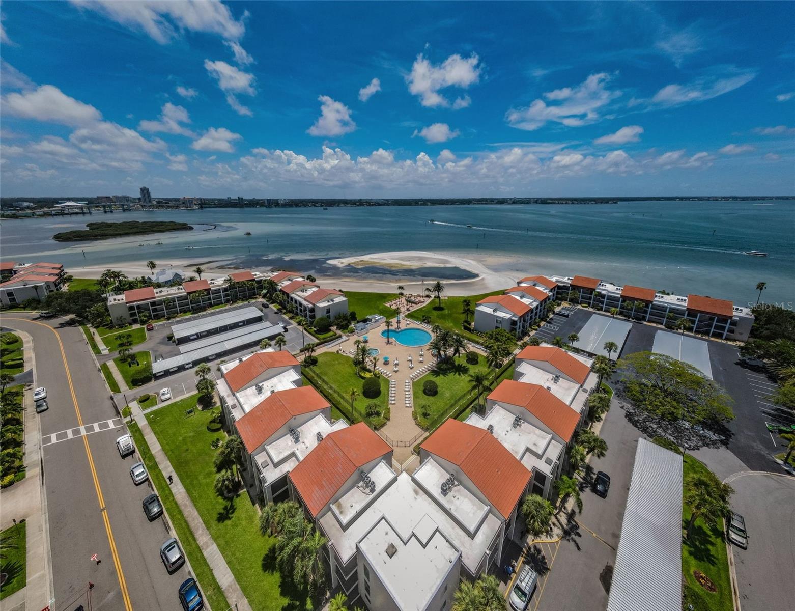 CLEARWATER POINT 8 TENNIS - Residential Lease