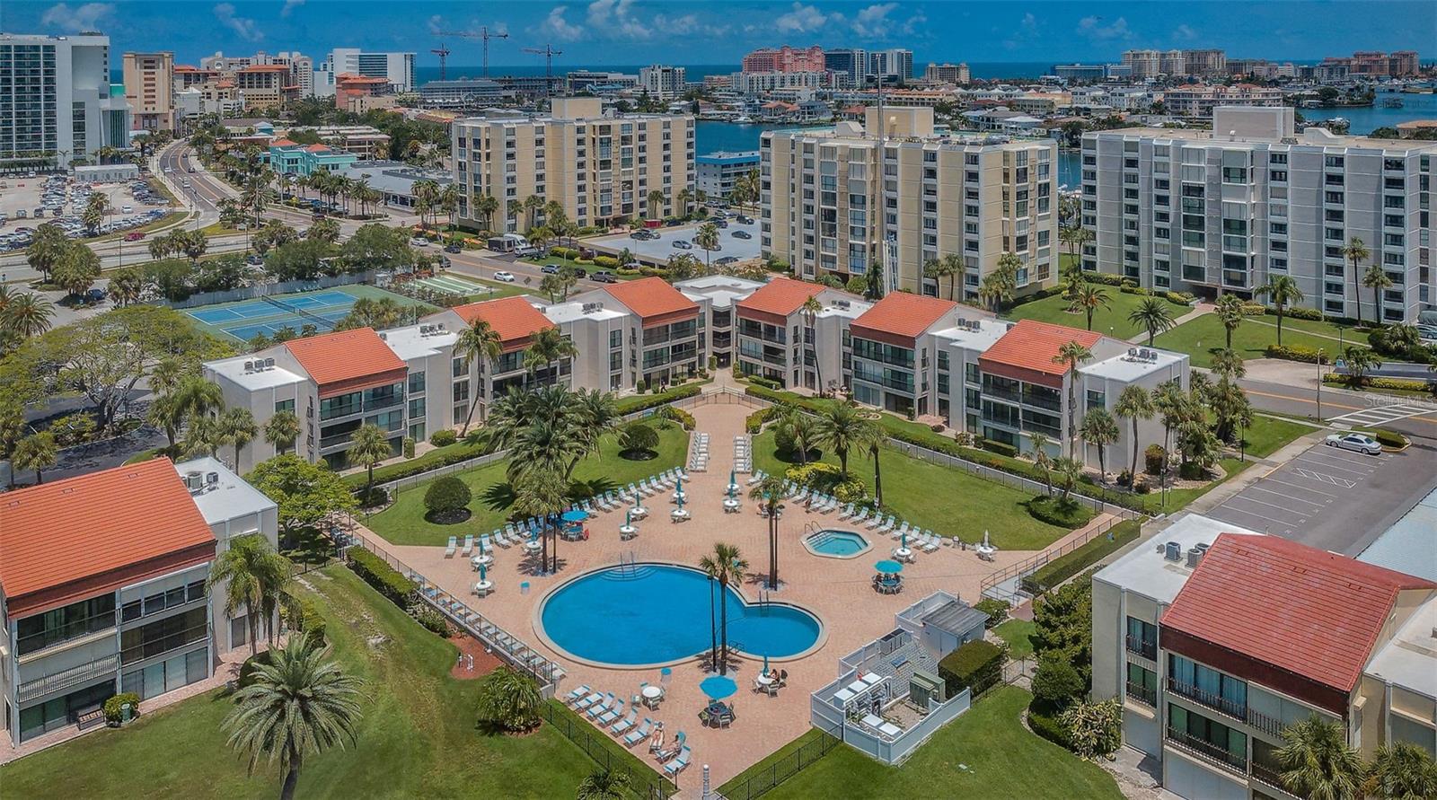 CLEARWATER POINT 8 TENNIS - Residential Lease