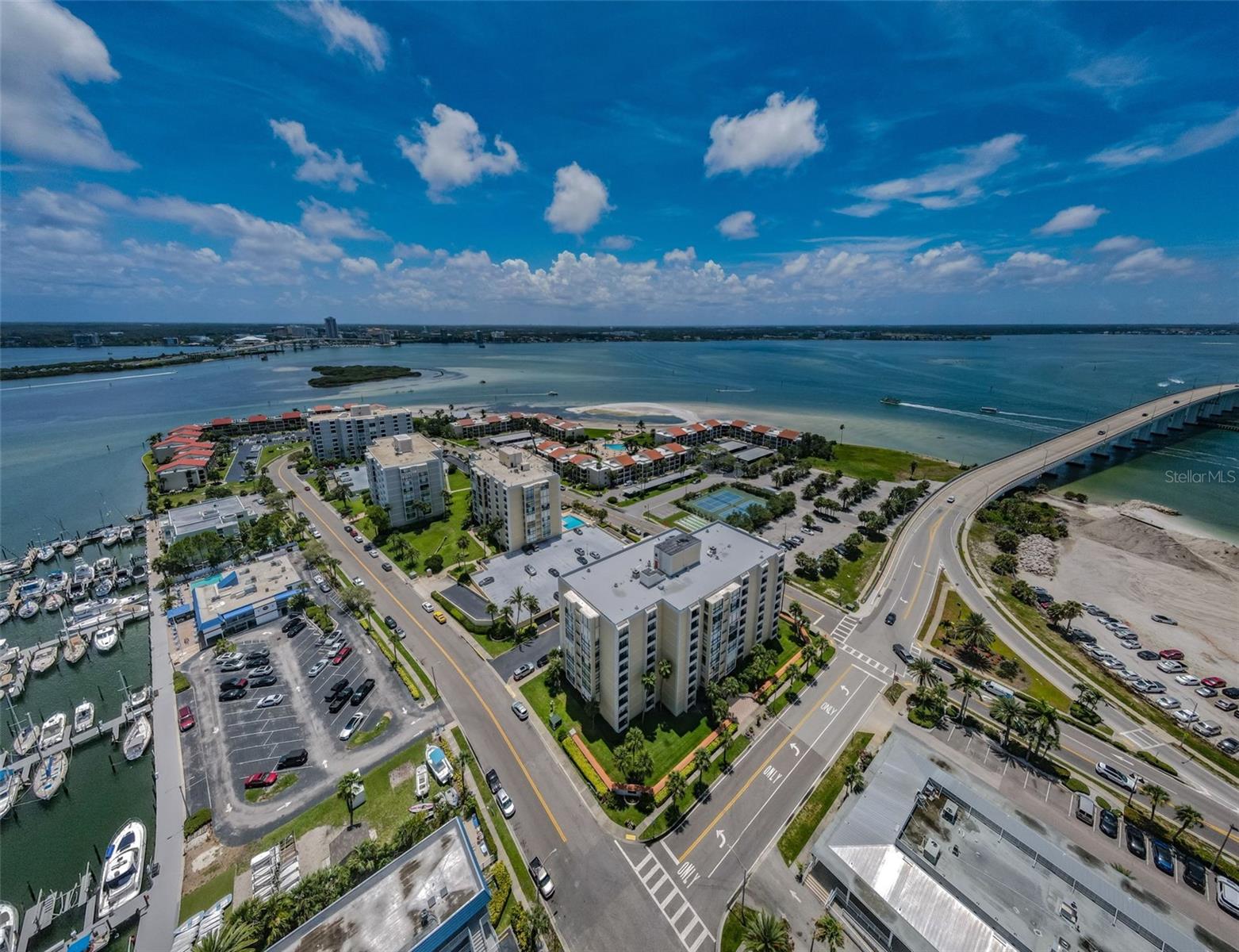 CLEARWATER POINT 8 TENNIS - Residential Lease