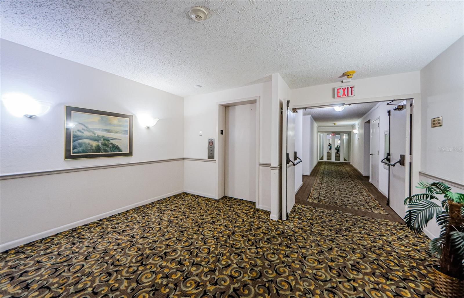 CLEARWATER POINT 8 TENNIS - Residential Lease