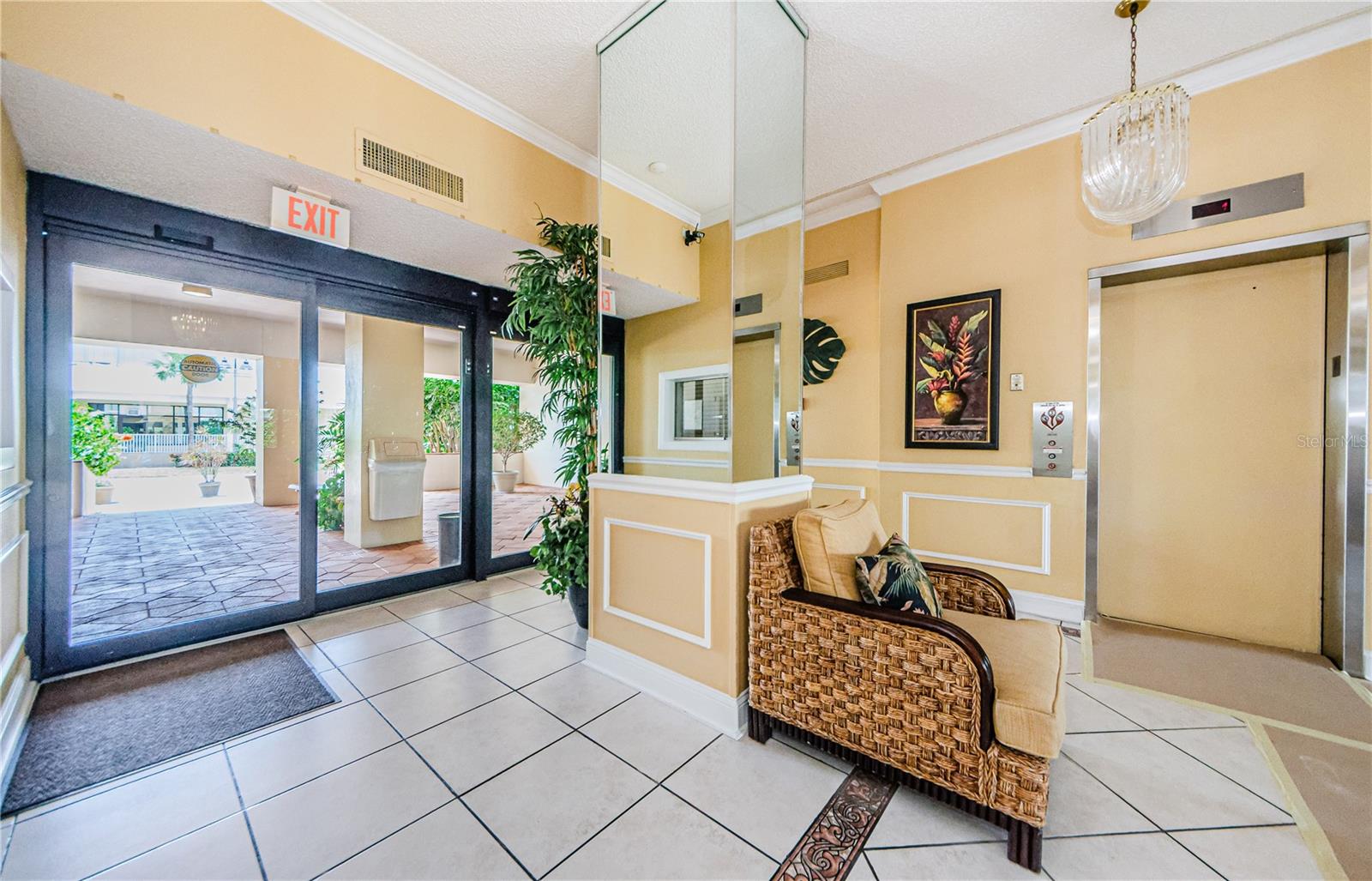 CLEARWATER POINT 8 TENNIS - Residential Lease