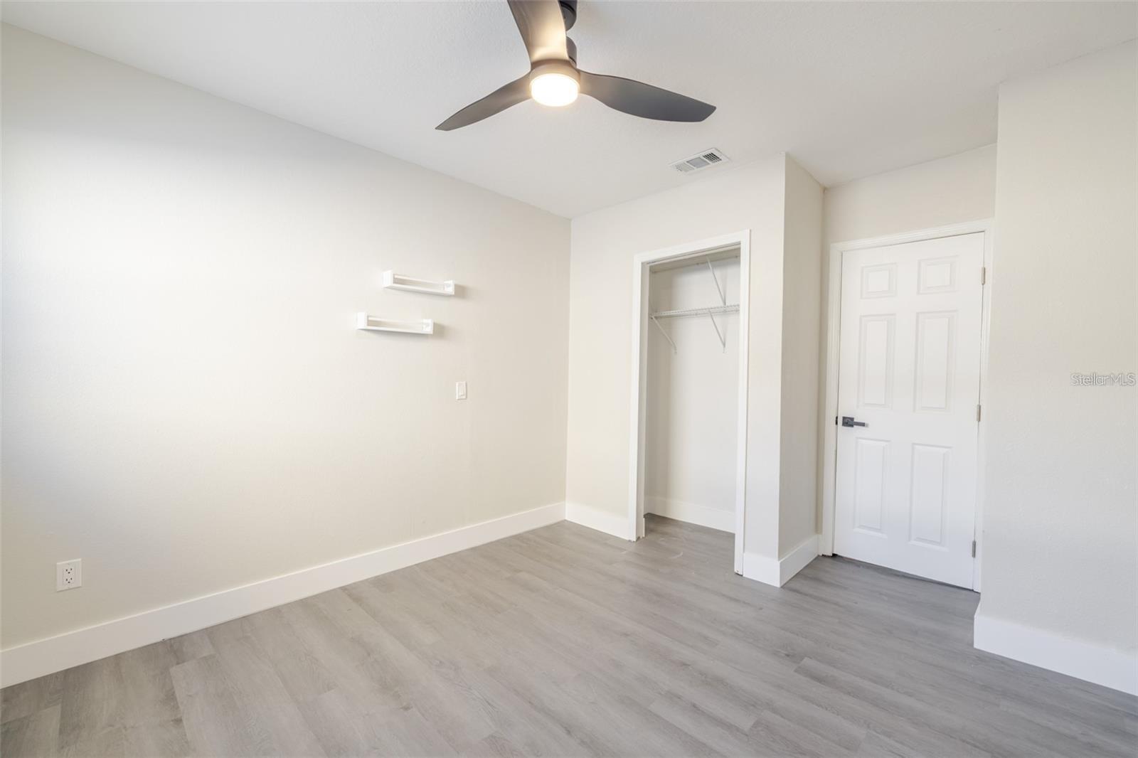 TAMPA SHORES INC #1 UN 1A REP - Residential