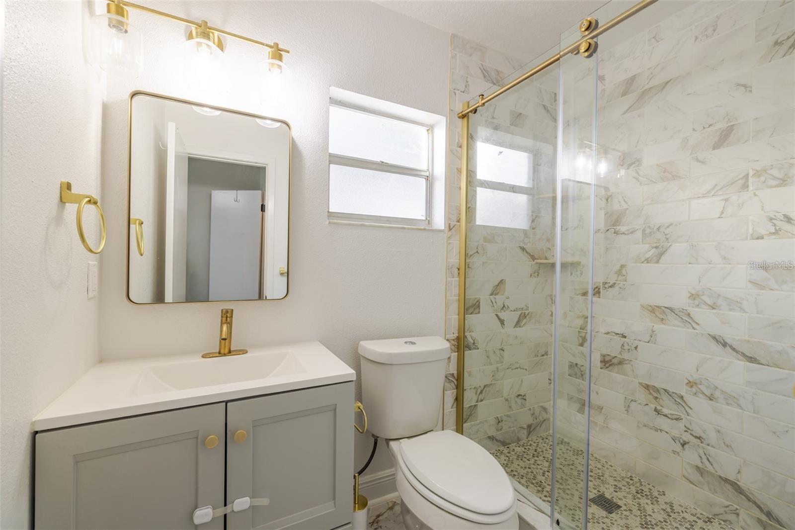 TAMPA SHORES INC #1 UN 1A REP - Residential