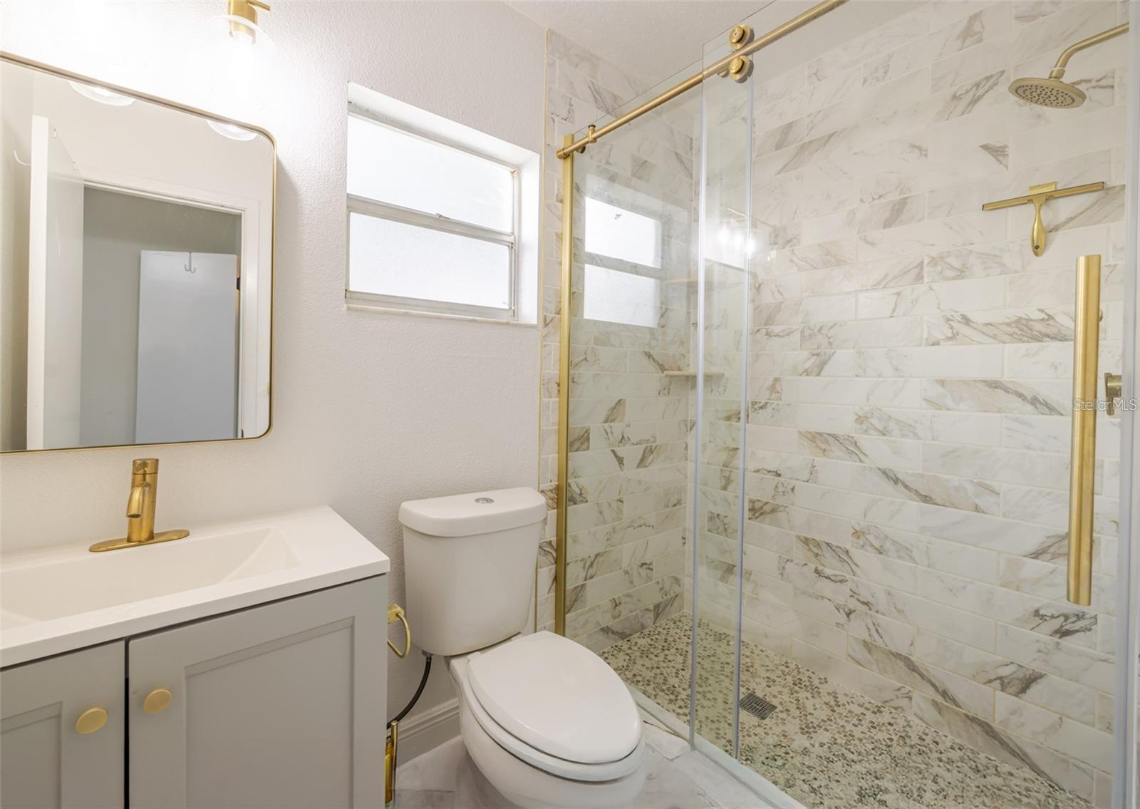 TAMPA SHORES INC #1 UN 1A REP - Residential