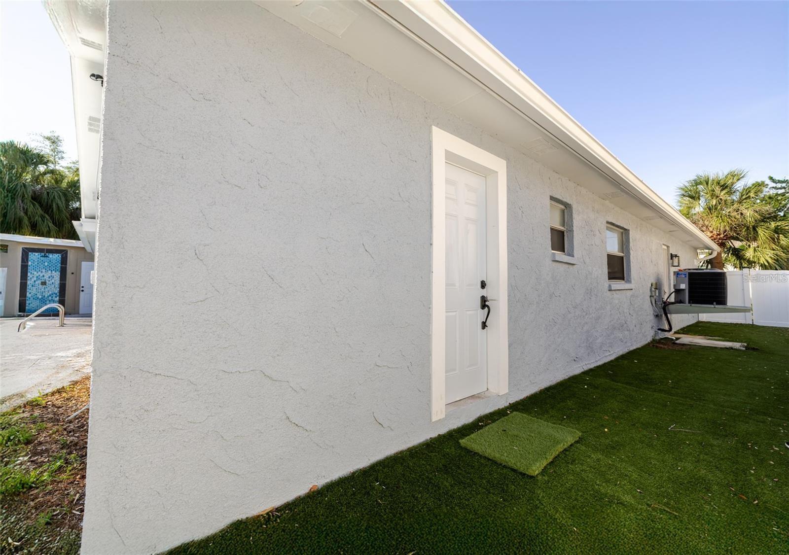 TAMPA SHORES INC #1 UN 1A REP - Residential