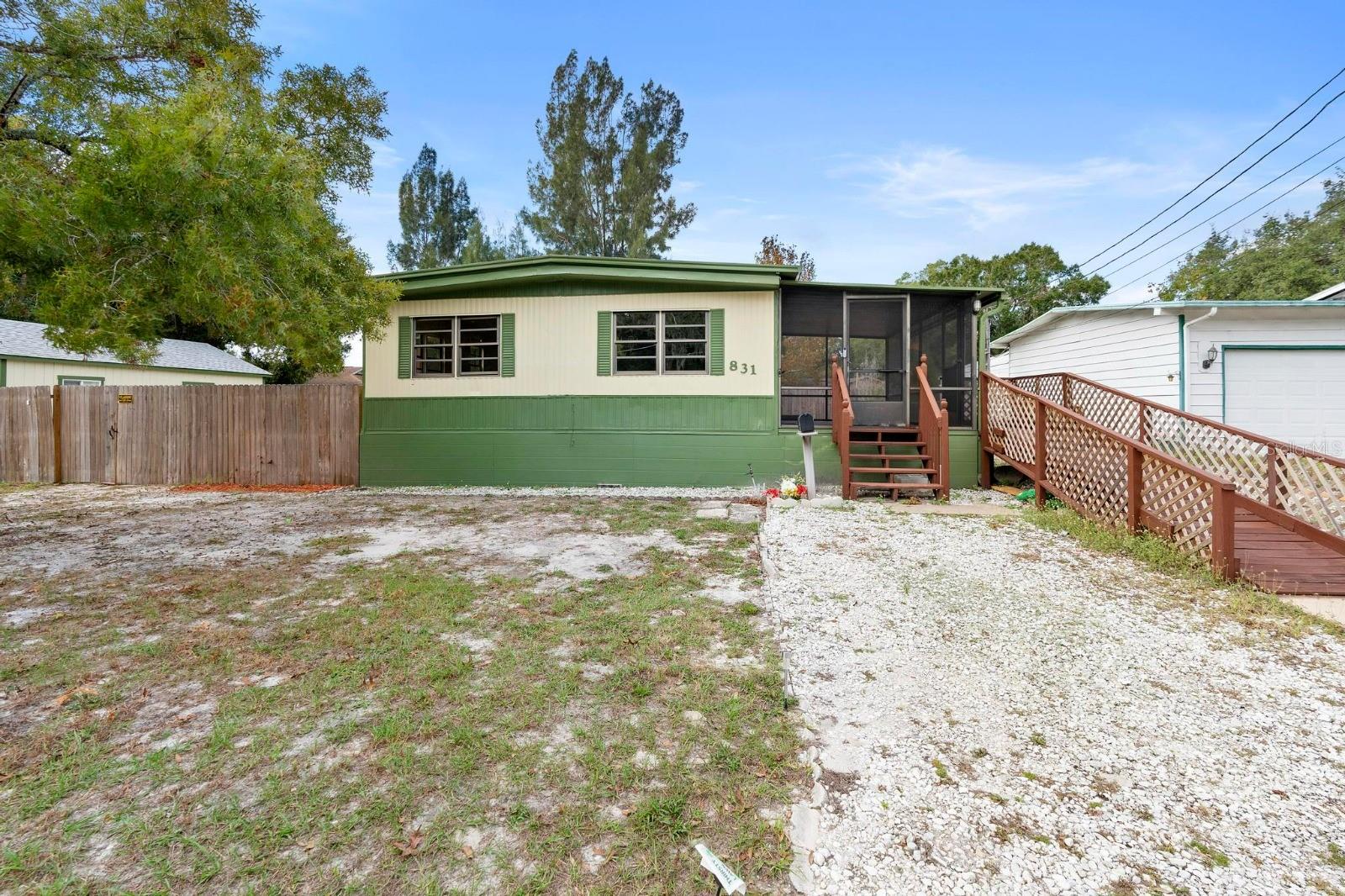 LAKE KATHRYN PARK 5TH ADD - Residential