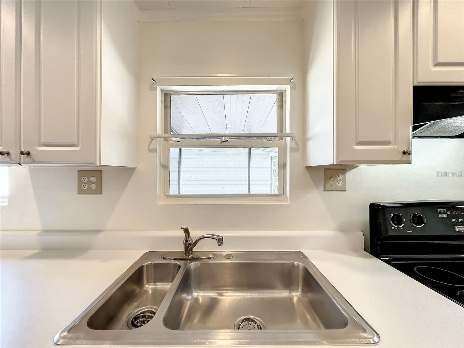 LAKE KATHRYN PARK 5TH ADD - Residential