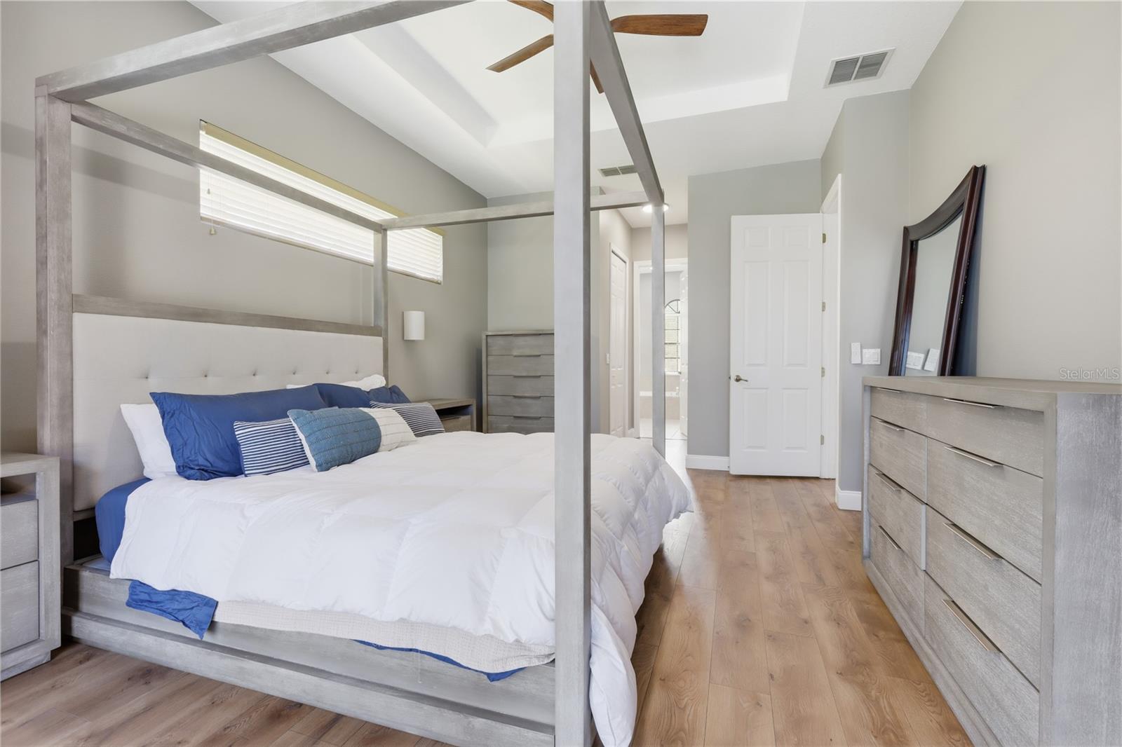 RIVIERA BELLA UNIT 01 - Residential