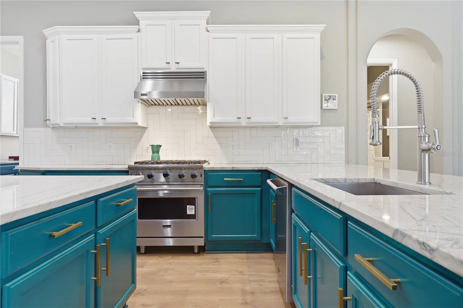 RIVIERA BELLA UNIT 01 - Residential